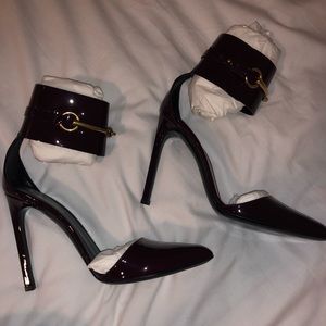 LBD SALE | Gucci Horsebit Heels in Plum